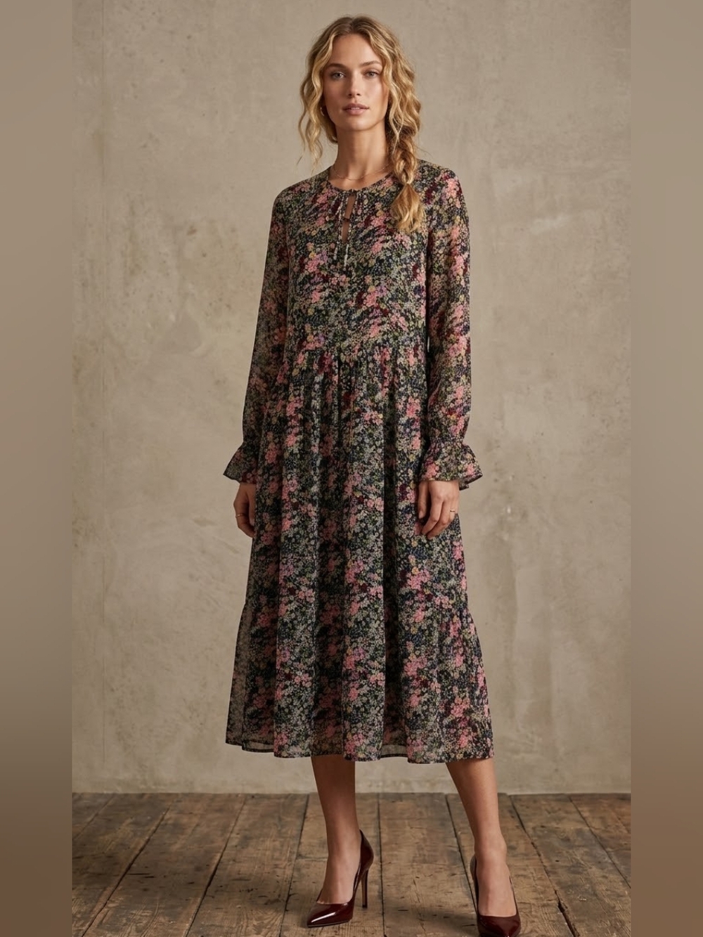Glamorous Floral Maxi Dress in Black & Pink Size Small Like New